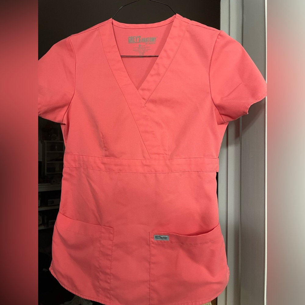 Grey’s Anatomy scrub top